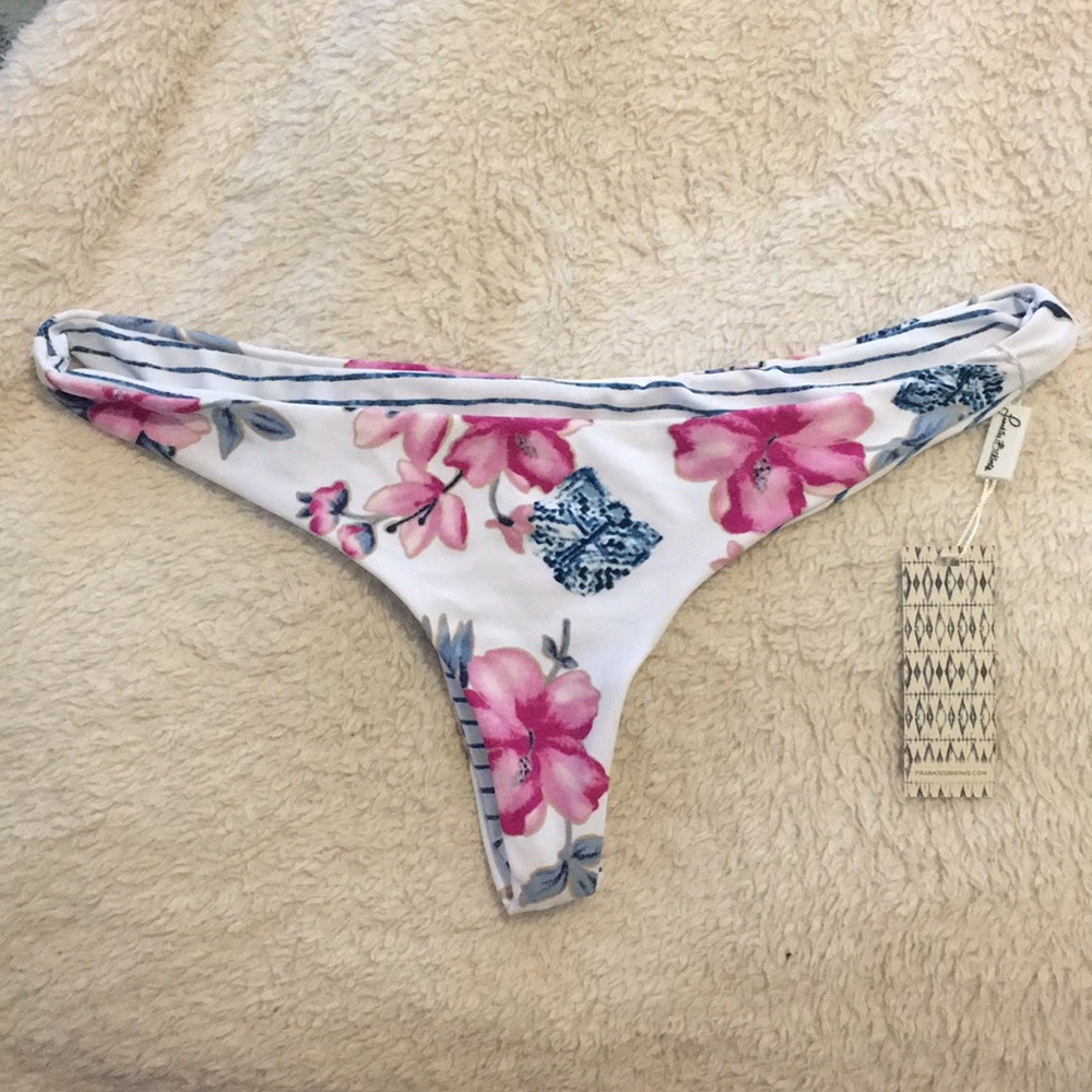 Frankie’s bikini bottoms